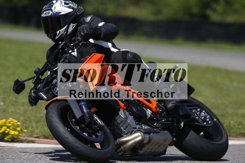 /Archiv-2024/29 12.06.2024 MOTO.CH Track Day ADR/Gruppe rot/unklar